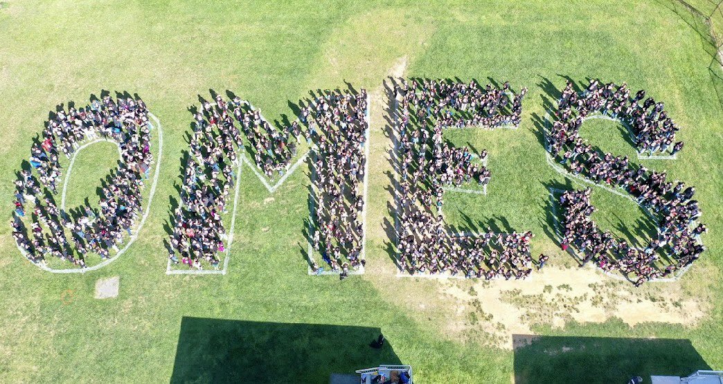Half day happenings at @OwingsMillsES! Yesterday was a beautiful day for this whole school photo, and it made a HUGE positive impact on attendance!! Thank you Maury Sugarman for your photography and drone skills! @OwingsMillsES @BaltCoPS @BCPSTitleI @FACE_BCPS #BCPSHereForIt