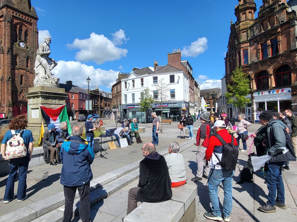Another smashing turn out on a smashing day in Dumfries speaking out for people of all ages being slaughtered in Palestine. All voices everywhere matter, one voice speaking in worldwide unity no matter who & where against #PalestinianGenocide