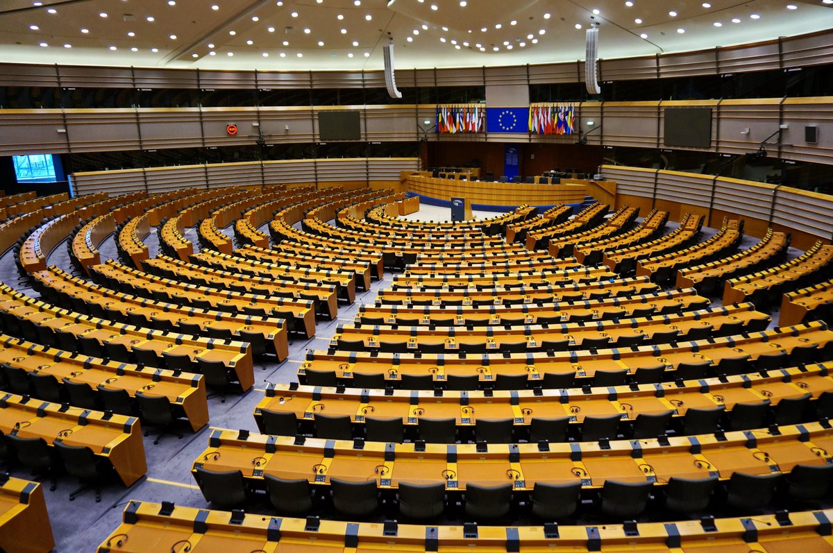 🇪🇺 #UniónEuropea🗳️ Faltan 4⃣0⃣ días para el inicio de las #EleccionesEuropeas (6 al 9 de junio)

🏛️ #ParlamentoEuropeo, la institución que representa directamente a los ciudadanos de la #UE, que eligen a los 720 europarlamentarios por sufragio universal directo

#EleccionesUE2024