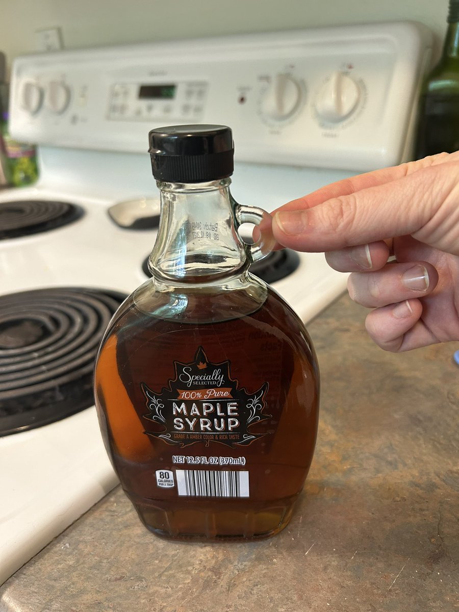 What is this tiny handle on the syrup vessel for