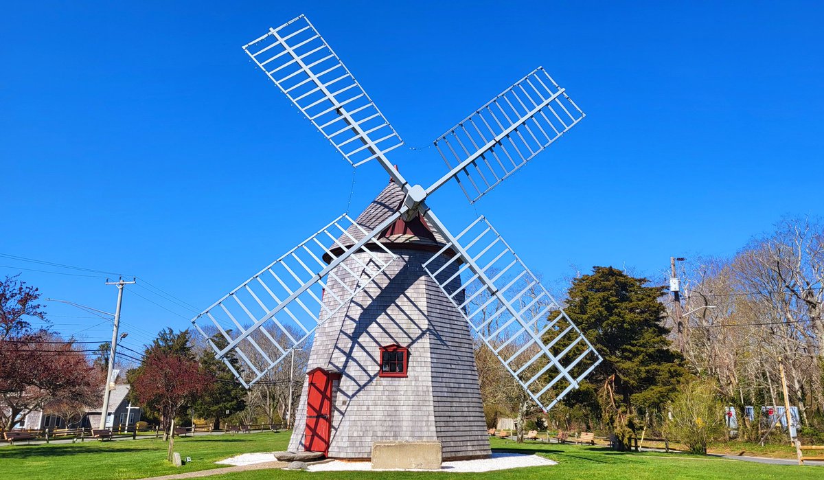 Bluebird skies on a beautiful Spring morning at the Eastham Windmill on #CapeCod.