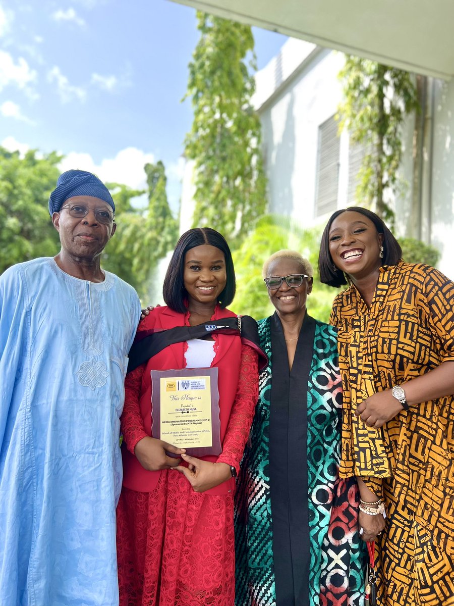 Yesterday I became a graduate of Media Innovation, from the school of media and communications, @SMC_PAU Lagos Business School! Thank you @MTNNG for making this journey successful!