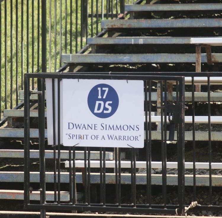 5 Years 💔
We Love You Dwane💙
#DeesWorld🌎 #LL17