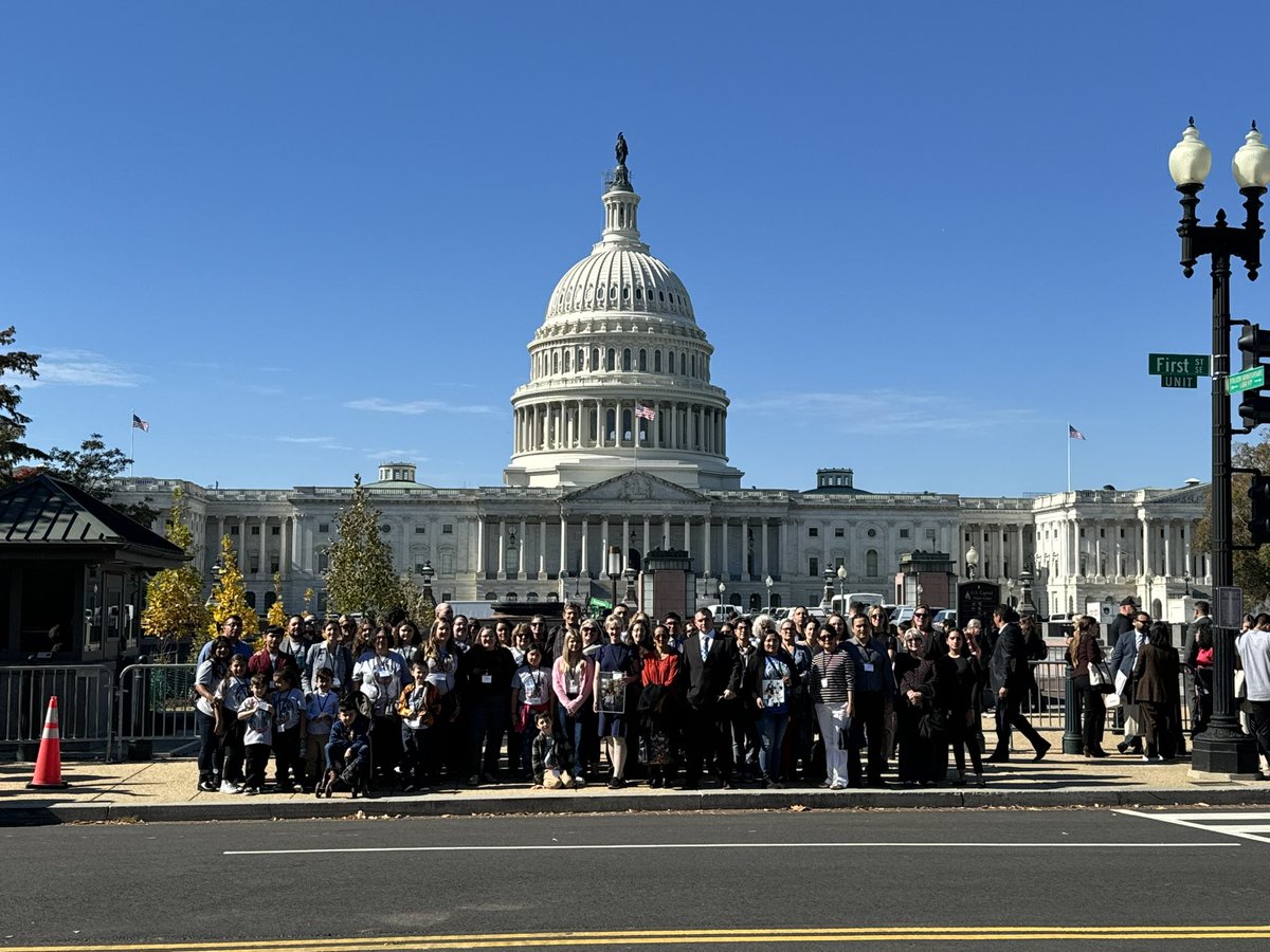 Xmarksthespot35's tweet photo. @RepBrecheen You seem to be against American families. Being anti-American won't get you more support,
I'm glad we have a president that's concerned about ALL AMERICANS!
@POTUS
#ParoleForSpouses
#SaveOurSpouses πΊπΈπ½
@amerifamsunited ππΌ https://t.co/Jhp6CuRaah