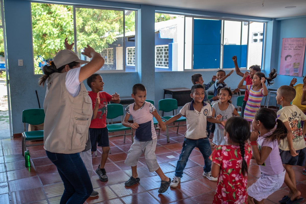 CJCForg's tweet photo. Hoy, en el Día de los Niños y las Niñas, celebramos su alegría y su derecho a un futuro lleno de oportunidades, amor y respeto. 🪁🌟 ¡Por un mundo donde cada niño y niña brille con sus sueños! #DíaDelNiño #DerechosInfancia https://t.co/AY0IoT5IbZ