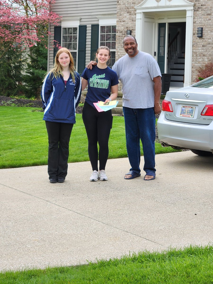 Today is Tag Day for our Show Choirs! Your generosity, like that of my neighbor Mr. Alan Mitchell, would be greatly appreciated! With special thanks to our Twinsburg Vocal Music Boosters for their support! #TCSDProud💙