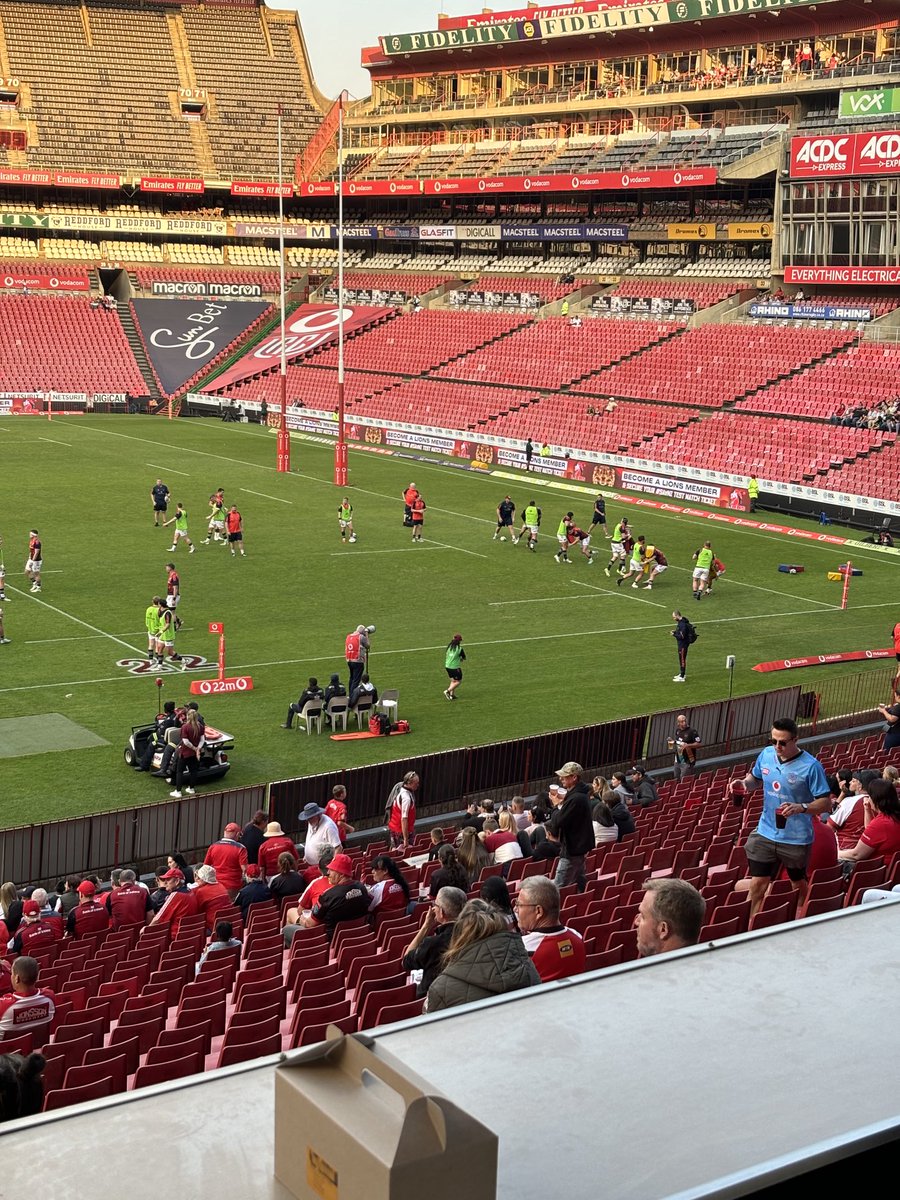 Donal Lenihan (@lenihandonal) on Twitter photo Another famous tunnel for <a href="/Munsterrugby/">Munster Rugby</a> to navigate, another iconic South African arena in Ellis Park to conquer. Another famous tunnel for <a href="/Munsterrugby/">Munster Rugby</a> to navigate, another iconic South African arena in Ellis Park to conquer.