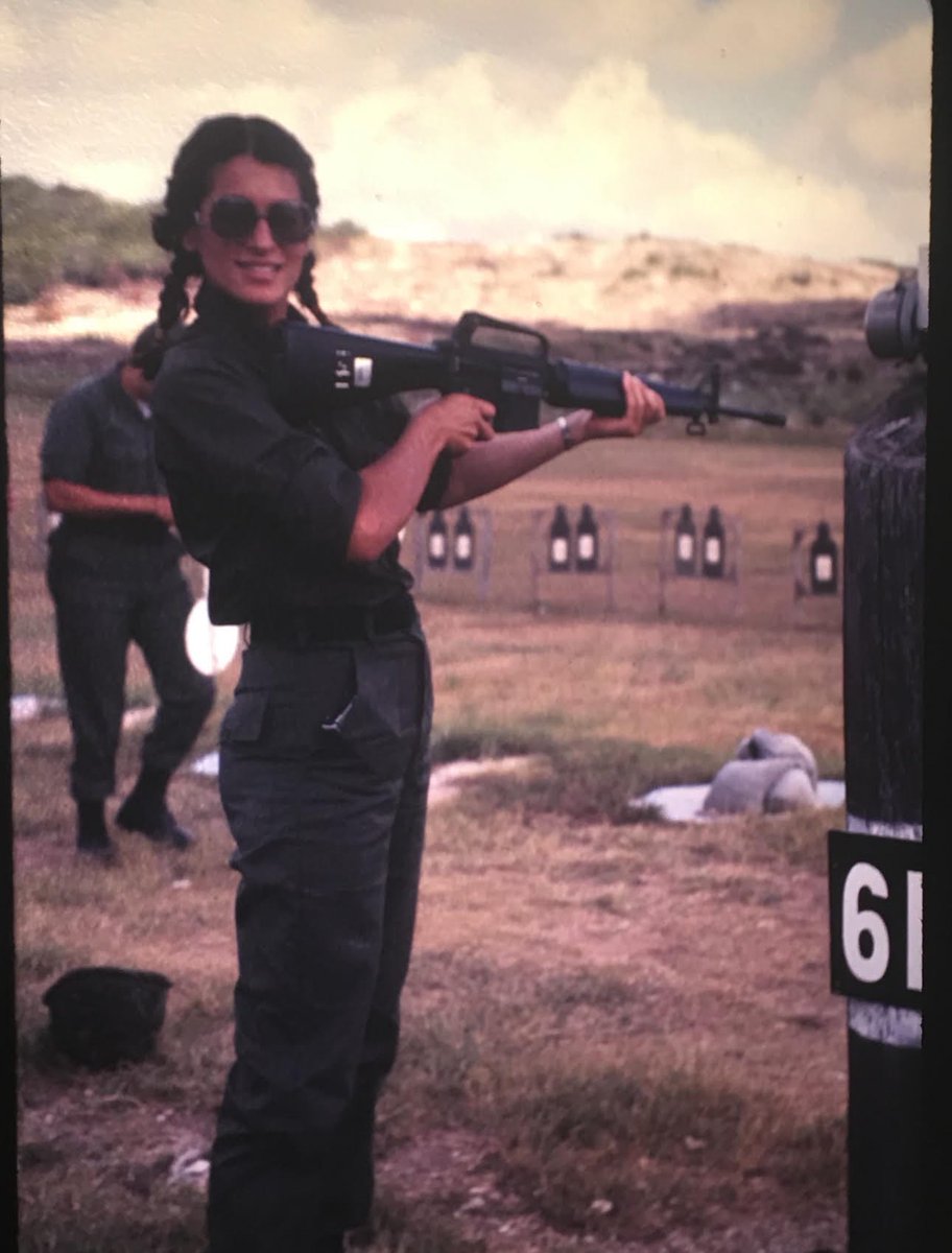 DemiforSenate's tweet photo. I’m a United States Army veteran.  I signed an oath to protect my country, and to lay down my life if I was called upon to do so.  I’m ready to continue that fight.
With your help we will retire Angus King and restore commonsense-conservative values, to Maine and our government. https://t.co/OpUXxjUysu