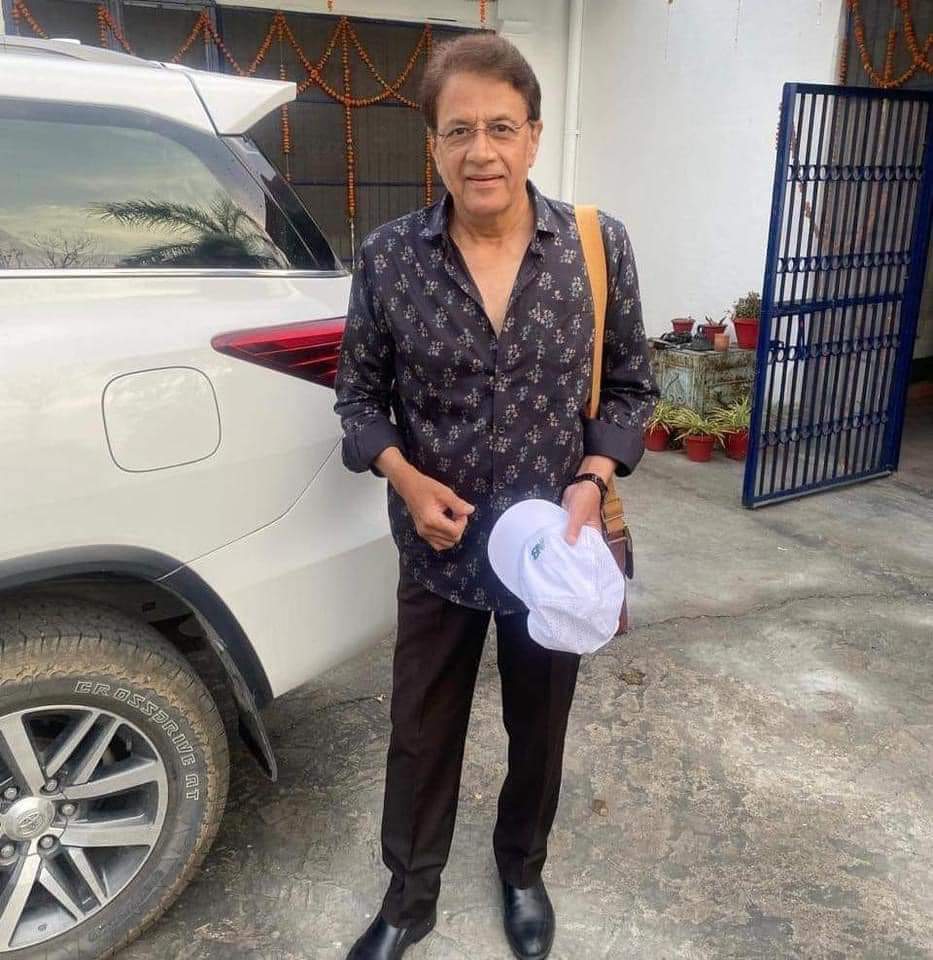 Sanjeevdeep98's tweet photo. @RahulGandhi @INCIndia बी ग्रेड जैसी अश्लील फिल्मों में काम करने वाले अरुण गोविल चुनाव होते ही मेरठ से झोला उठाकर चल दिए! https://t.co/3NiFye2OBO