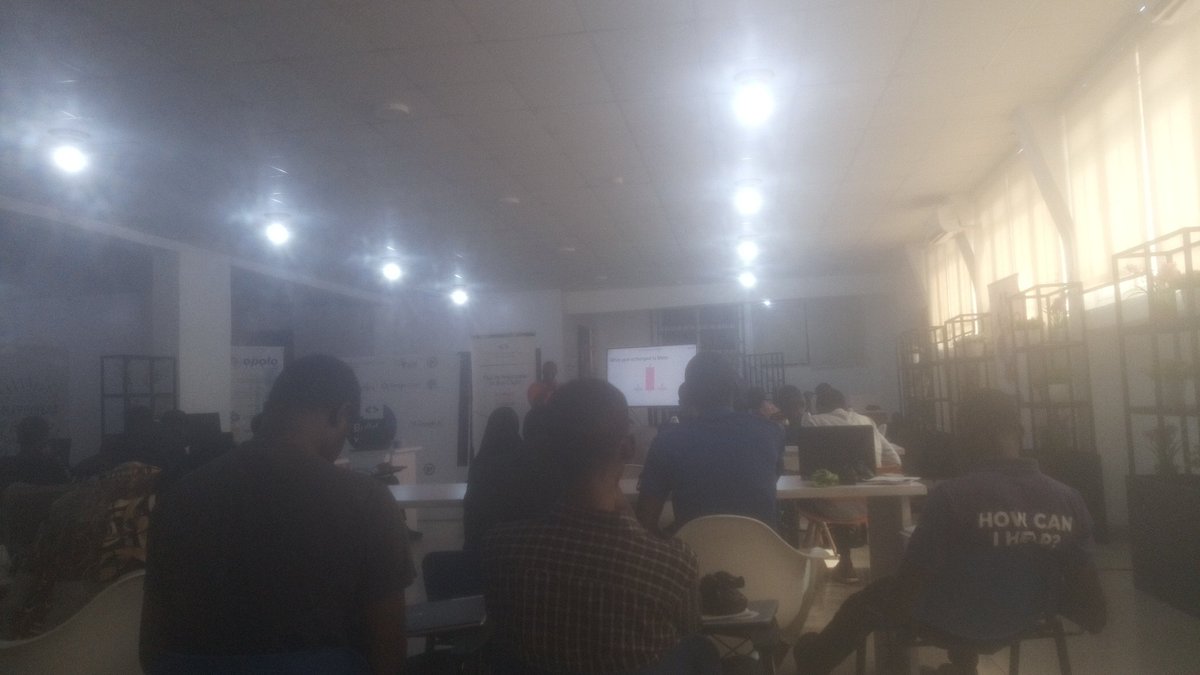 I'm live at BuildwithAi with GDSC OAU

#buildwithaioau
#vertexai
#gdsc
#gdscoau
#gemini
#google