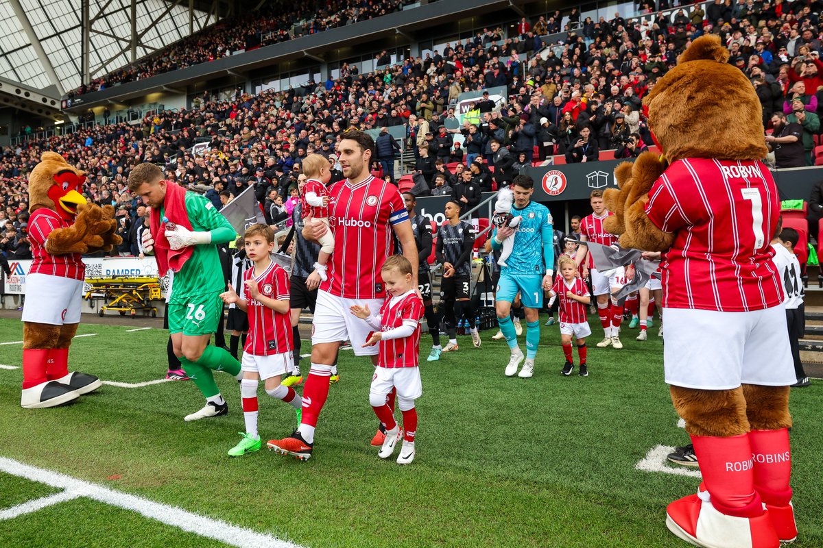 ashtongatestad tweet picture