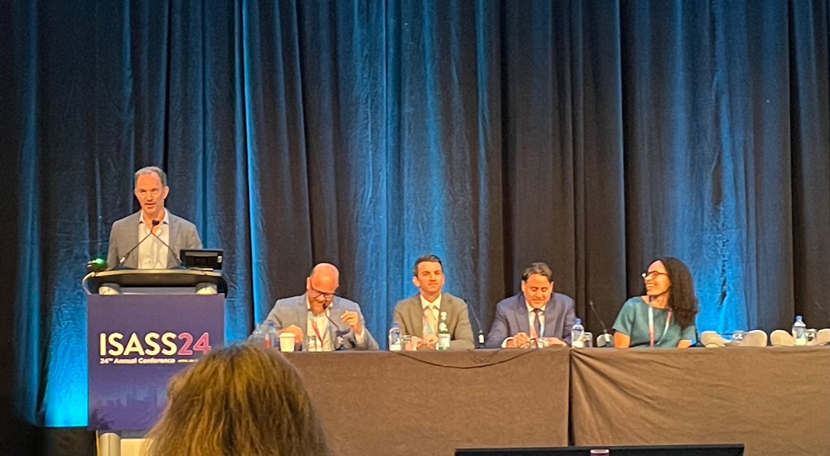 Twilli7's tweet image. Great discussion of data and value at spine @ISASSorg . Loved catching up with colleagues and seeing new opportunities for #enablingtech 😎🌴