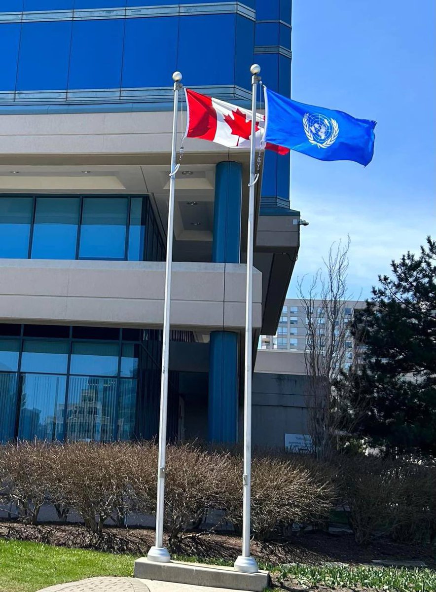 Starting a new chapter in our journey to help the UN member states address their water, environmental and health problems The UN flag 🇺🇳 was raised in Richmond Hill to honor the inauguration of the @UNUINWEH’s new headquarters. Thank you, Canada 🇨🇦, for your warm welcome!