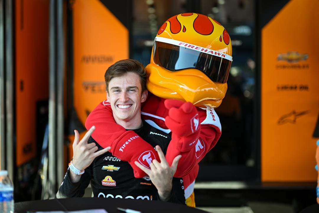 OktopolisArt's tweet photo. You know you have made it in IndyCar when the Firestone Firehawk embraces you 😂 Welcome to the team Théo Pourchaire!!!
#IndyCar #ArrowMcLaren #onsemiontrack #Firestone https://t.co/GkEMsTXKzk