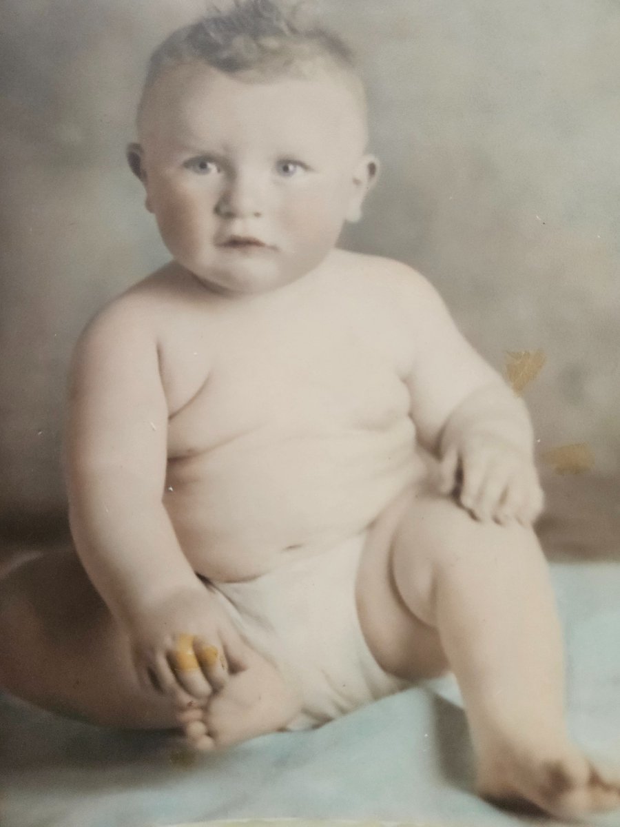 Baby picture ca. 1943