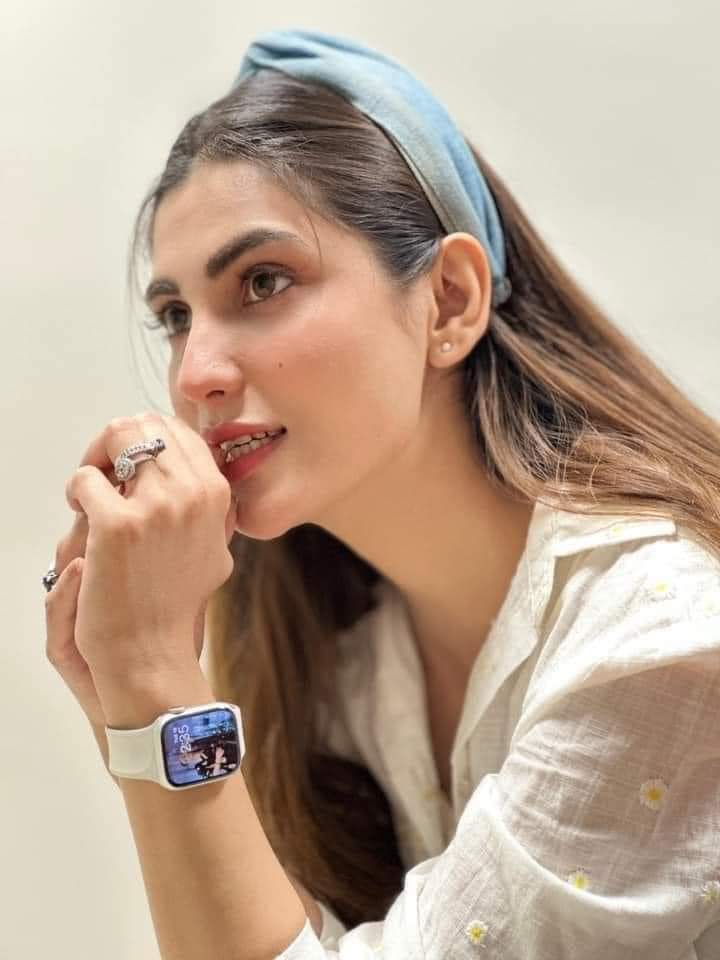 AshvantKumar's tweet photo. So a woman says Mei maazrat kr lougi upon being askd rgrdng marriage to a man nd d entire nation goes on a witch hunt- Maa bhen ki galiyan,bd’duaen,extreme shaming. Never could imagine the toxicity of the Babar fan base! Babar na hogya Christiano Ronaldo hogya #herlifeherchoice https://t.co/tUXf1iPxqq