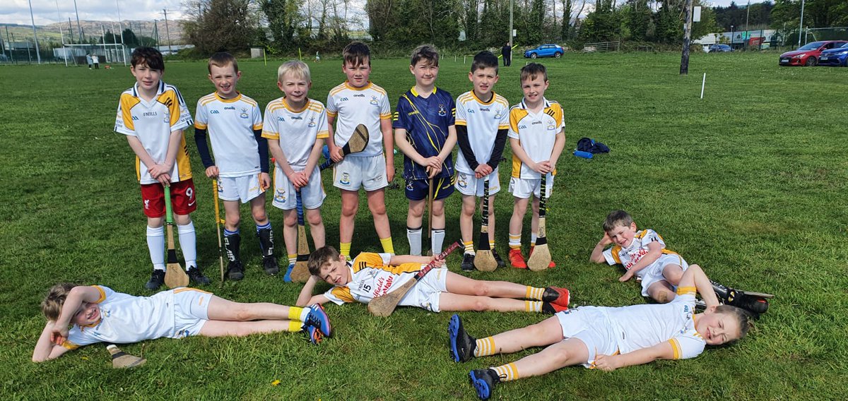 Our U9s were panned out after their hurling games against Sam Maguire's this morning in beautiful sunshine. Well done lads!!