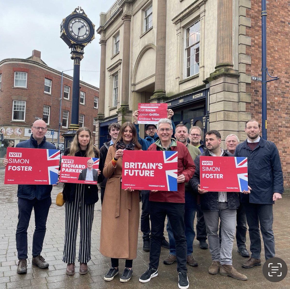 Great to meet up in Stourbridge, with local Labour candidates, including PPC <a href="/catecclesstour/">Cat Eccles MP</a>, to discuss my pledge to continue to rebuild community policing - by recruiting an additional 650 officers and my commitment to the new Stourbridge police base for 60 officers.