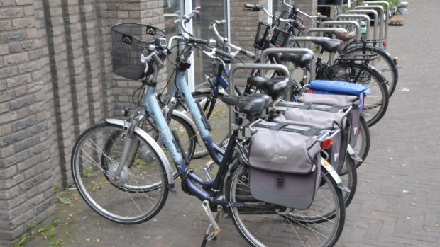 Opvallend weinig fietsdiefstallen in Son en Breugel

#mooisonenbreugel #demooisonenbreugelkrant #sonenbreugel #senb #gemeentesonenbreugel

 mooisonenbreugel.nl/l/36668