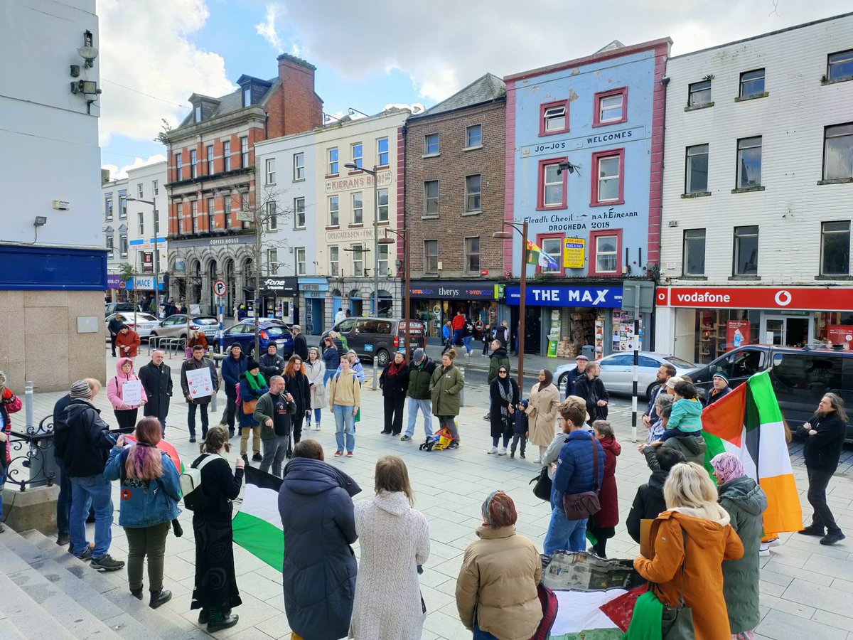 Drogheda stands with Palestine. Proud to see the people of Drogheda recognise the need to tackle injustice, oppression, colonialism, occupation and genocide. ✊