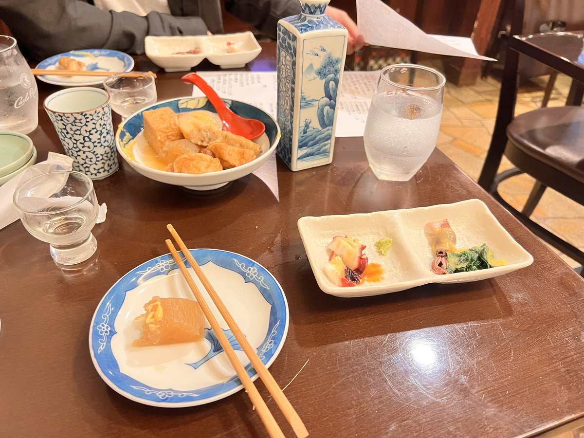 ５軒はしご酒してきたけど、壱弍参横丁の酒と魚watabeが良かった😉日本酒も美味かったし、おでんが出汁効いてて日本酒との相性good!