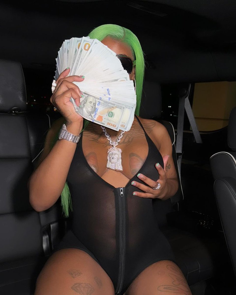 SexyyRed314_'s tweet image. My name is da joker 🧑🏾‍🎤