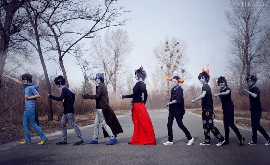 Old Homestuck cosplay images a 🧵