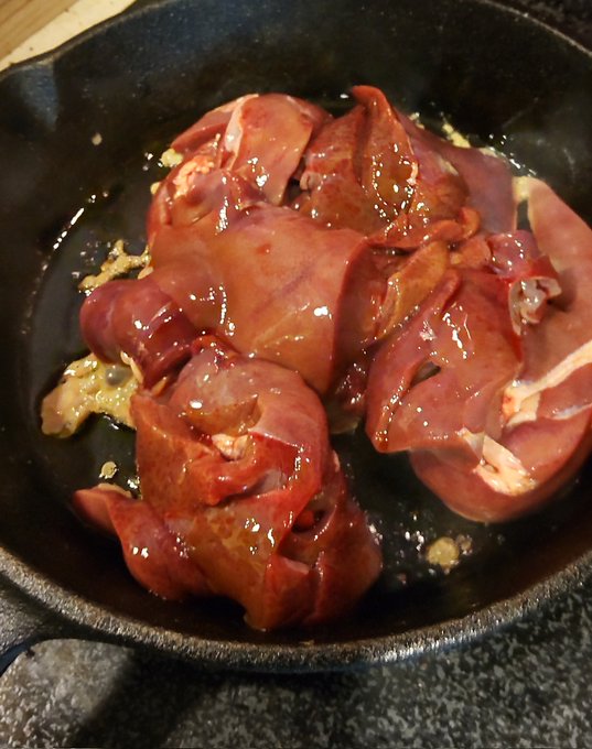 鉄スキレットの、真の力が目覚める……( ˇωˇ )
#50円レバー 