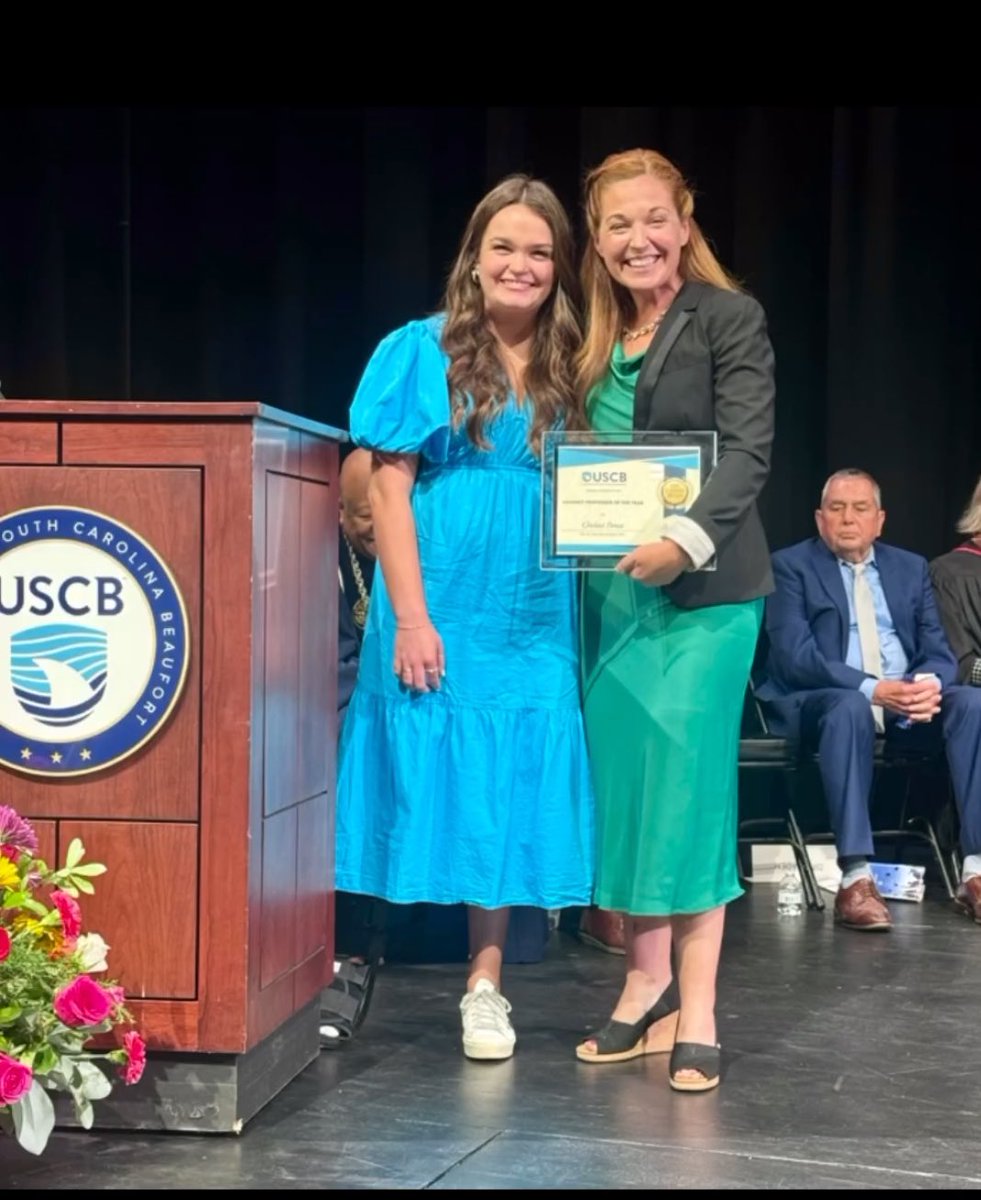 ChelseaRoberts3's tweet photo. This was unexpected! This week I was presented with @USCBeaufort Adjunct Professor of the Year award! I work alongside amazing people, so this felt so special! Even better to have it presented to me by one of my favorite students, our “Queen”, student body president! #finsup https://t.co/DSzbOQG1Pj