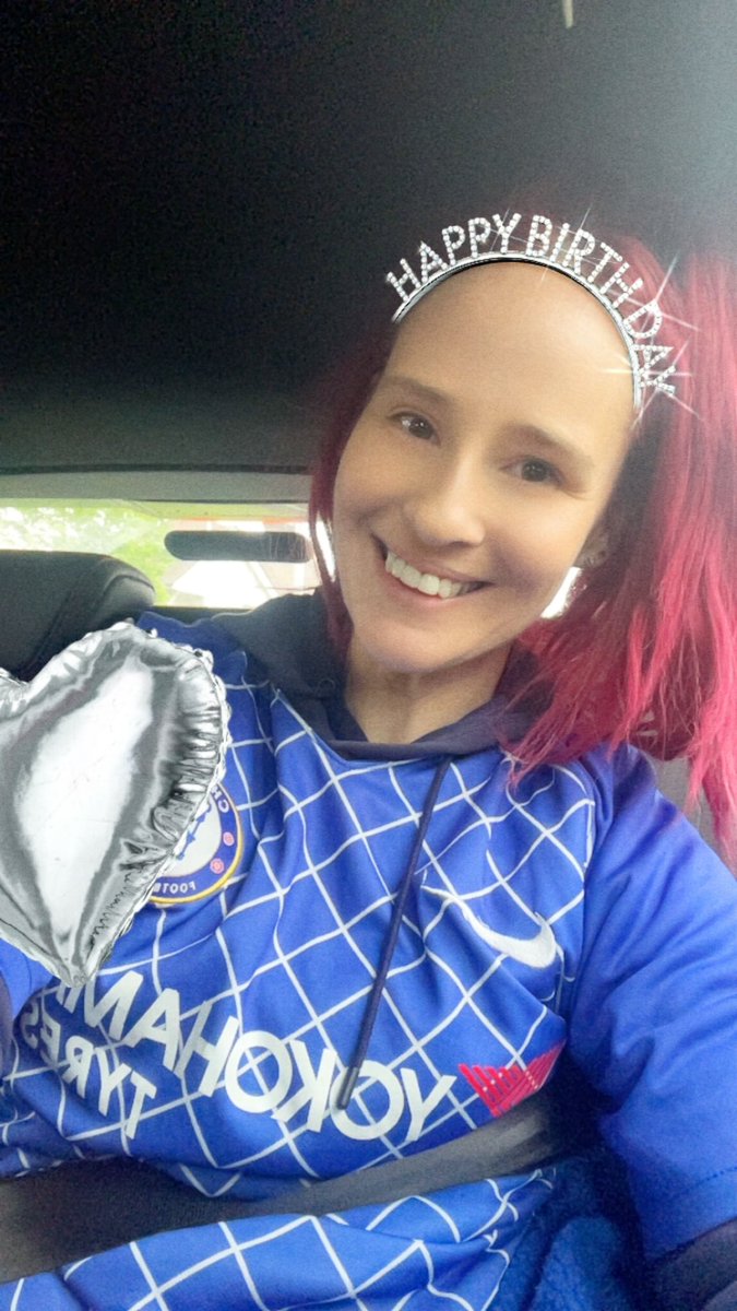 Miss Roach tweet media