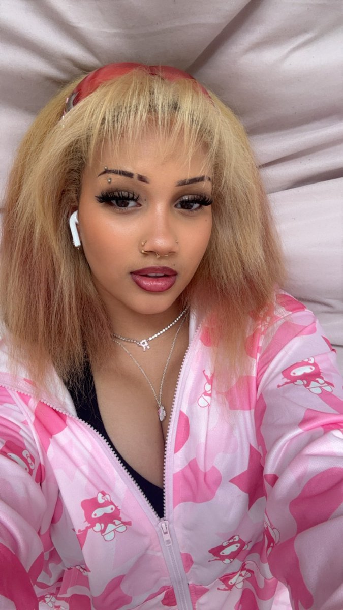 ruthie♡´・ᴗ・`♡ tweet media