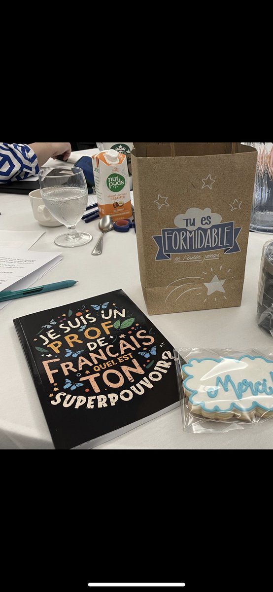 Merci <a href="/MmeTang/">Monica Tang</a>! Quelle belle journée d’apprentissage au sujet de note identité linguistique comme enseignant.e, et enseigner/favoriser une identité linguistique positive et légitime chez nos élèves! A rich day of learning, collaboration and community for French teachers and Admin