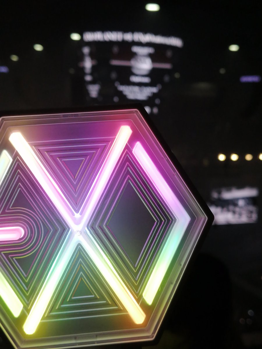 eriqueen88's tweet photo. MY EXO
EXO WE ARE ONE
EXO OT9
EXO SARANGHAJA
EXO BEST
EXO THE ACE
EXO LEGENDS
EXO KINGS
EXO BEST
EXO-L UNITE

#EXO_BestGroupEver 
#WeStandForEXO
#EXO #엑소 #weareoneEXO https://t.co/Jr0jJVTgsB