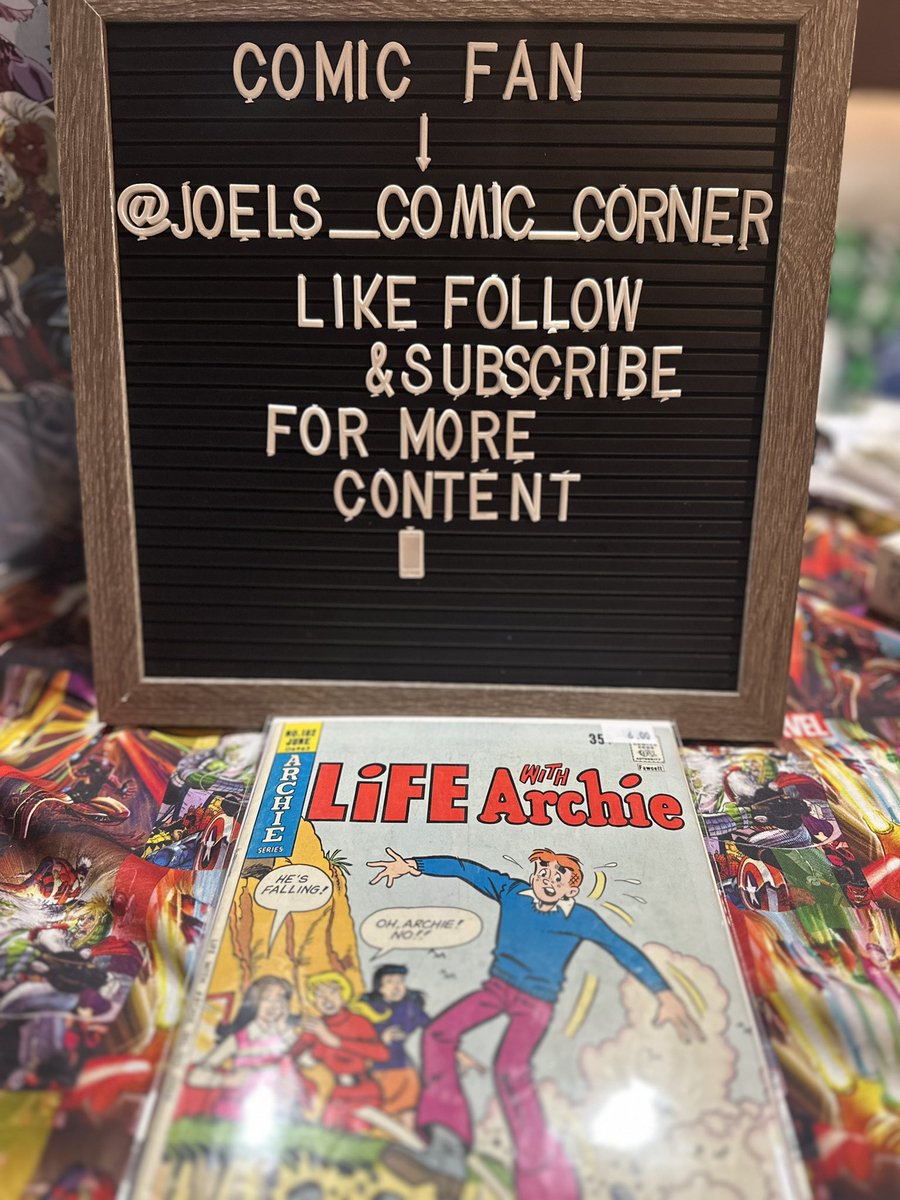 🔵🦸‍♀️ Comics & captions ⬇️👍 #ComicCollector #JoelsComicCorner #ComicBook #likeforlike #Photo #SaturdayMorning