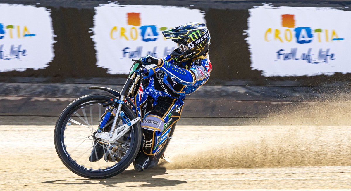 WHAT A START! 🇭🇷 Dominik Kubera was fastest in qualifying for the first @speedwaygp in Gorican. Kai Huckenbeck was next with Martin Vaculik third and Robert Lambert fourth. The Croatian GP starts at 5pm on Eurosport. 📸 @taylanningpix
