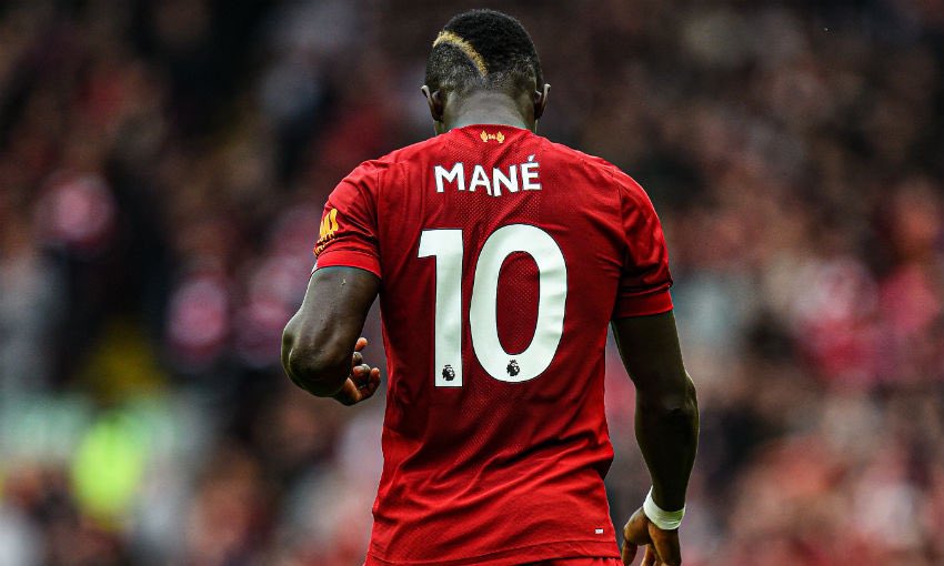 Know anybody????

#Guess
#FootballShirtFriday 
#Mane