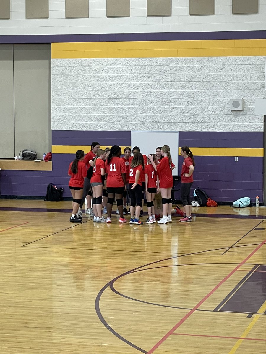Fairview Red team wins against Lakewood this morning! I love seeing their teamwork and progress. Great game ladies! 🏐👍
