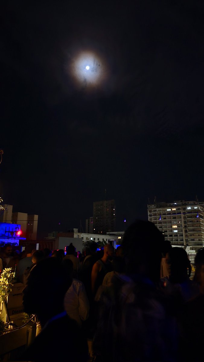 SeydinaOusBoye's tweet image. Dakar Night 🌃
#RandomShots