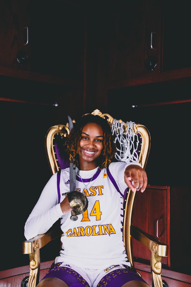 ECUWBB tweet picture