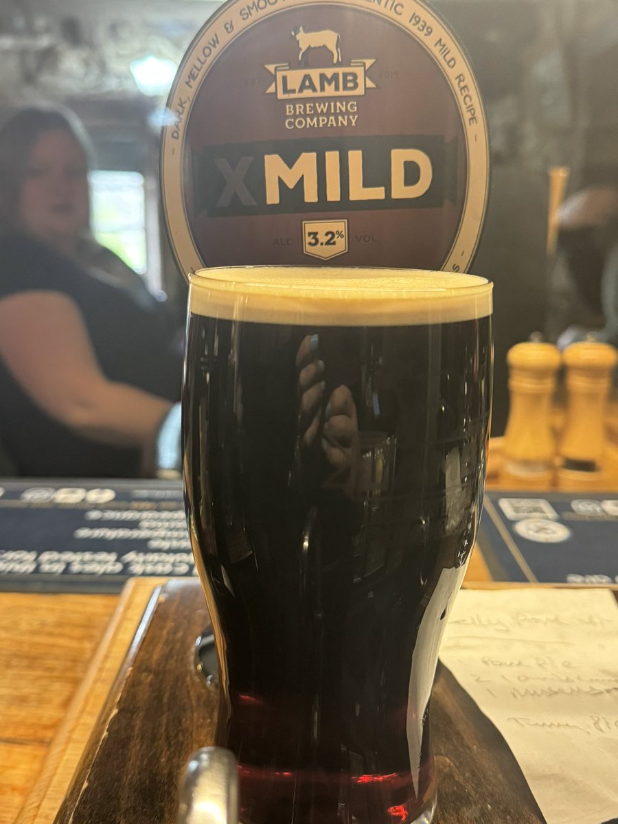 queenslittonno1's tweet photo. Banging 🍻 Mild and Bitter #mildmay #mild #caskmarque #pubswithrooms #yorkshiredales #awardwinning https://t.co/fycbNV3Rmf