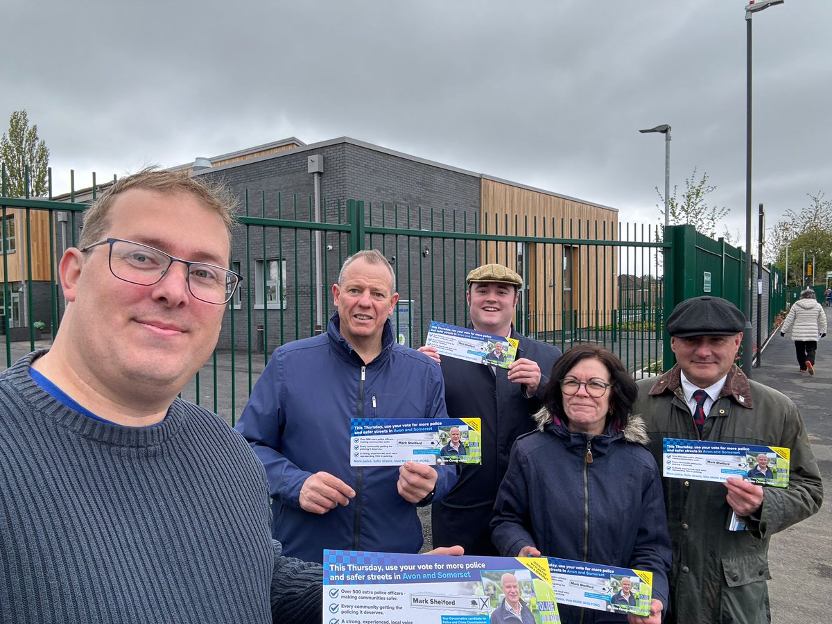 Lots of support in Winterbourne this morning for Conservative Avon and Somerset Police & Crime Commissioner @ShelfordMark who is hiring over 500 extra police officers. More Police. Safer Streets. Re elect Mark Shelford on Thursday!