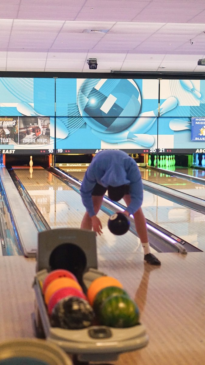 HUStormEsports's tweet photo. What a great way to strike out the semester 🎳

Thank you #HUStormRL, #HUStormVAL, and #HUStorm LoL for a great academic year! Now, back to CVAL and CLoL🫡 https://t.co/v1mdVyRZEt