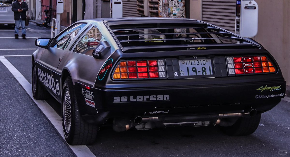 Akiba_Delorean tweet picture