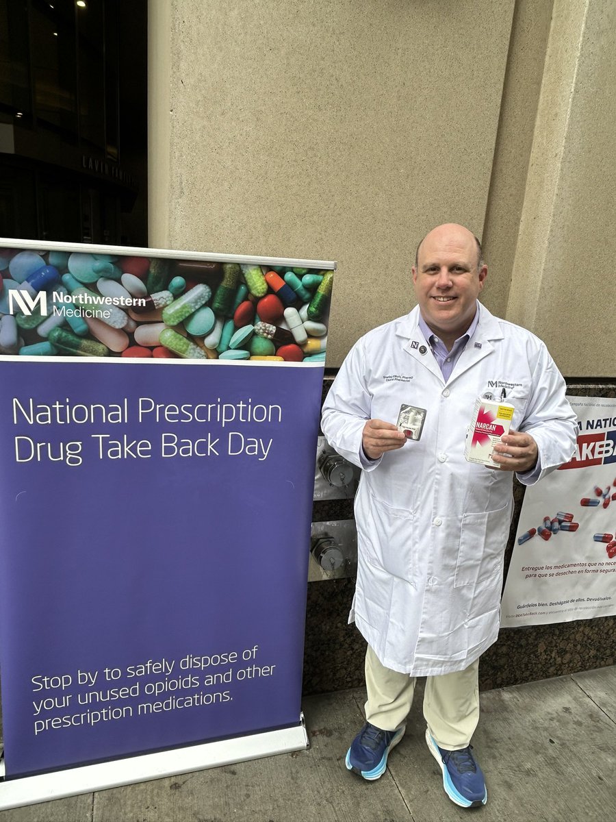 DrElliottNM's tweet photo. #TakeBackDay is here. Drop off your unused medication. Then stay for 90 seconds. I’ll give you #Narcan & teach you how to save a life in less than 30 seconds. #NarcanSavesLives #ChartANewCourse https://t.co/85M1NdiffX