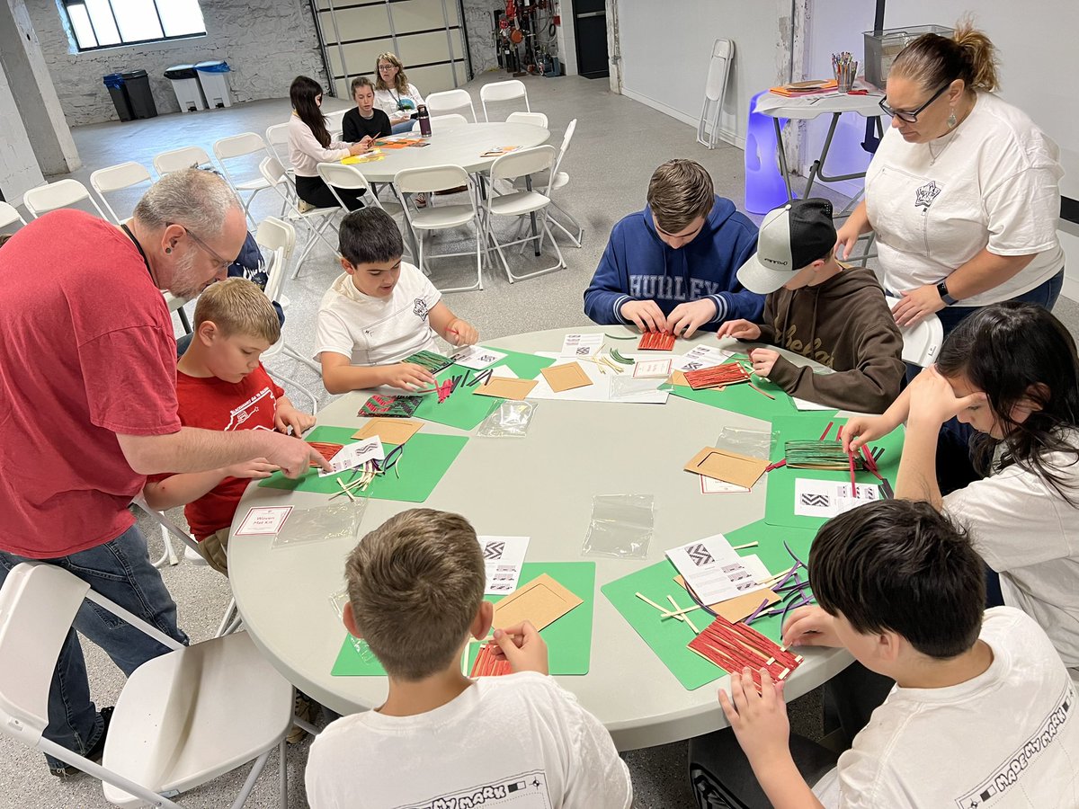 RootEdNC's tweet image. Another fantastic Make Your Mark camp with @BuncombeSchools! We had a great time at the Center for Craft, and can’t wait to work on our own weaving projects next week.