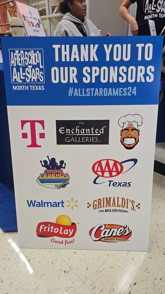 BlueLove_1920's tweet image. Enjoying community service at the After-School All-Star Games North Texas #ServiceIsWhatWeDo #TMobileCares #UnCarrier