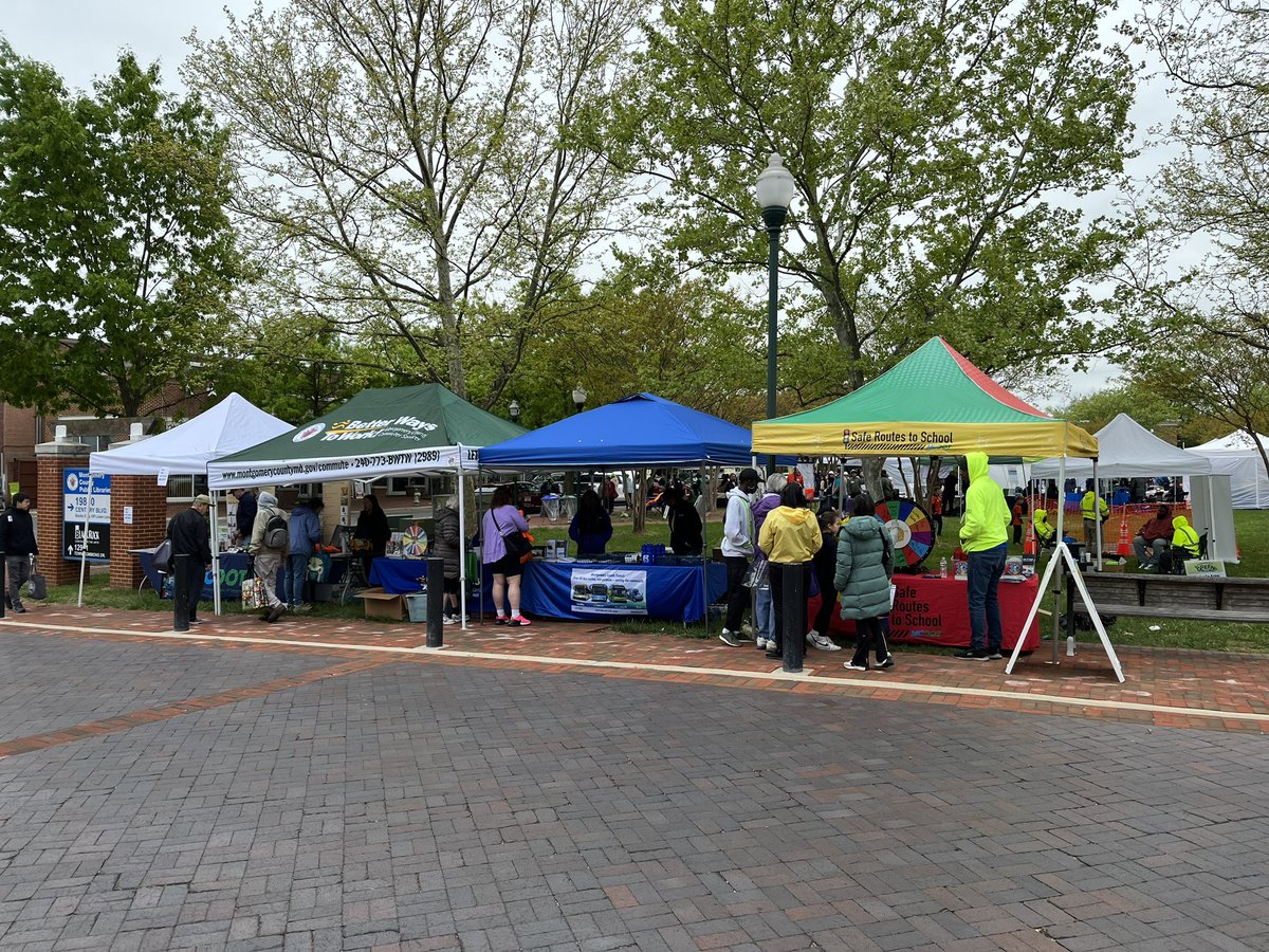 🌎Happening Now🌎
#MCGreenFest at the @BlackRockCenter in Germantown. 
Be sure to stop by the #MCDOT tents for free giveaways and details about all of our green initiatives! 
@MyGreenMC @MontgomeryCoMD