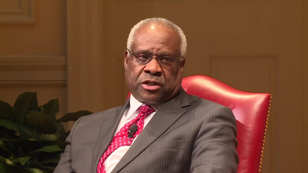 wakeupusa's tweet image. 🚨Justice Clarence Thomas just said that the E. Jean Carroll case is election interference orchestrated by the Democrats.

Do you agree?
Yes or No