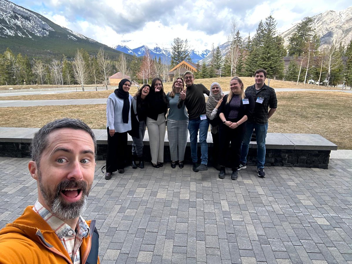 A fantastic time in Banff for #CSI2024! 🏔 4 days of amazing science and amazing views. Thanks to our fantastic supervisor <a href="/QFKC/">Michele Ardolino</a> for bringing us all along and to <a href="/Immunometabolab/">Morgan Fullerton</a> for capturing the moment!