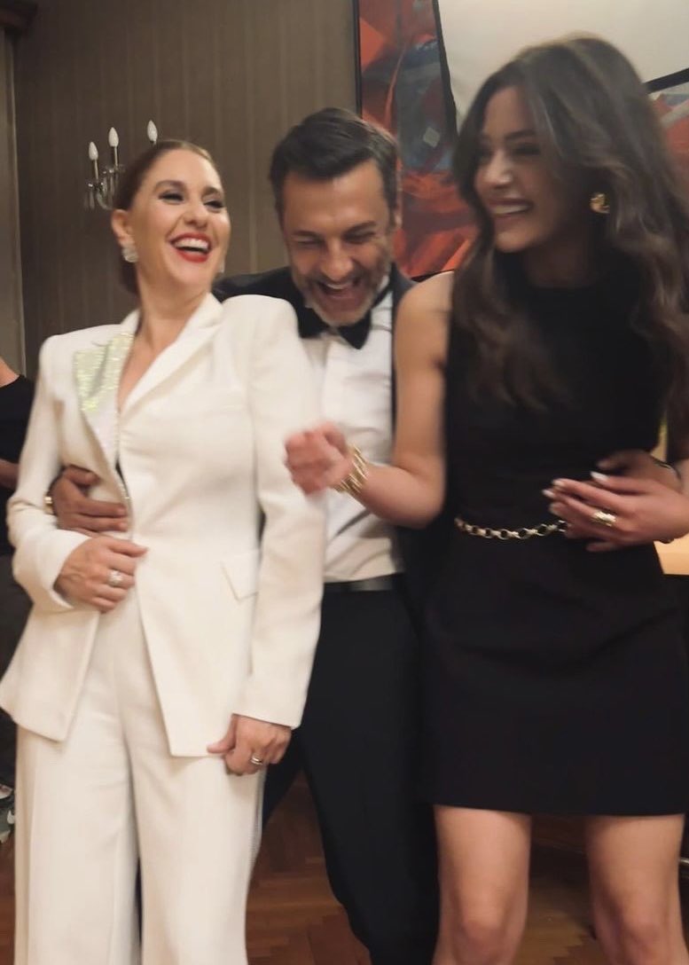 #KızılcıkŞerbeti kamera arkasından muhteşem kareler sizlerle. ❤️‍🔥